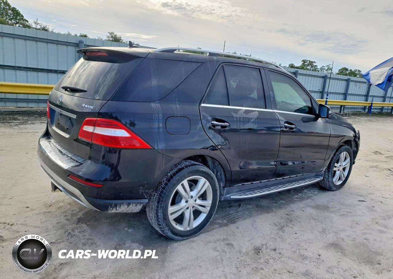 2015 Mercedes-Benz Ml 350 4Matic VIN:4JGDA5HB0FA458377 - 3