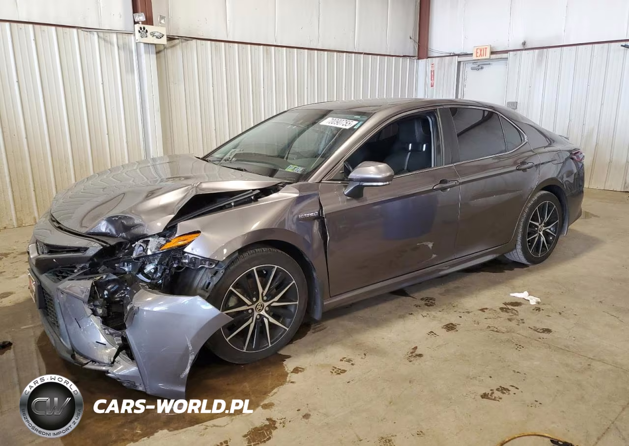 2021 Toyota Camry Hybrid Se – zdjęcie 1 z 12