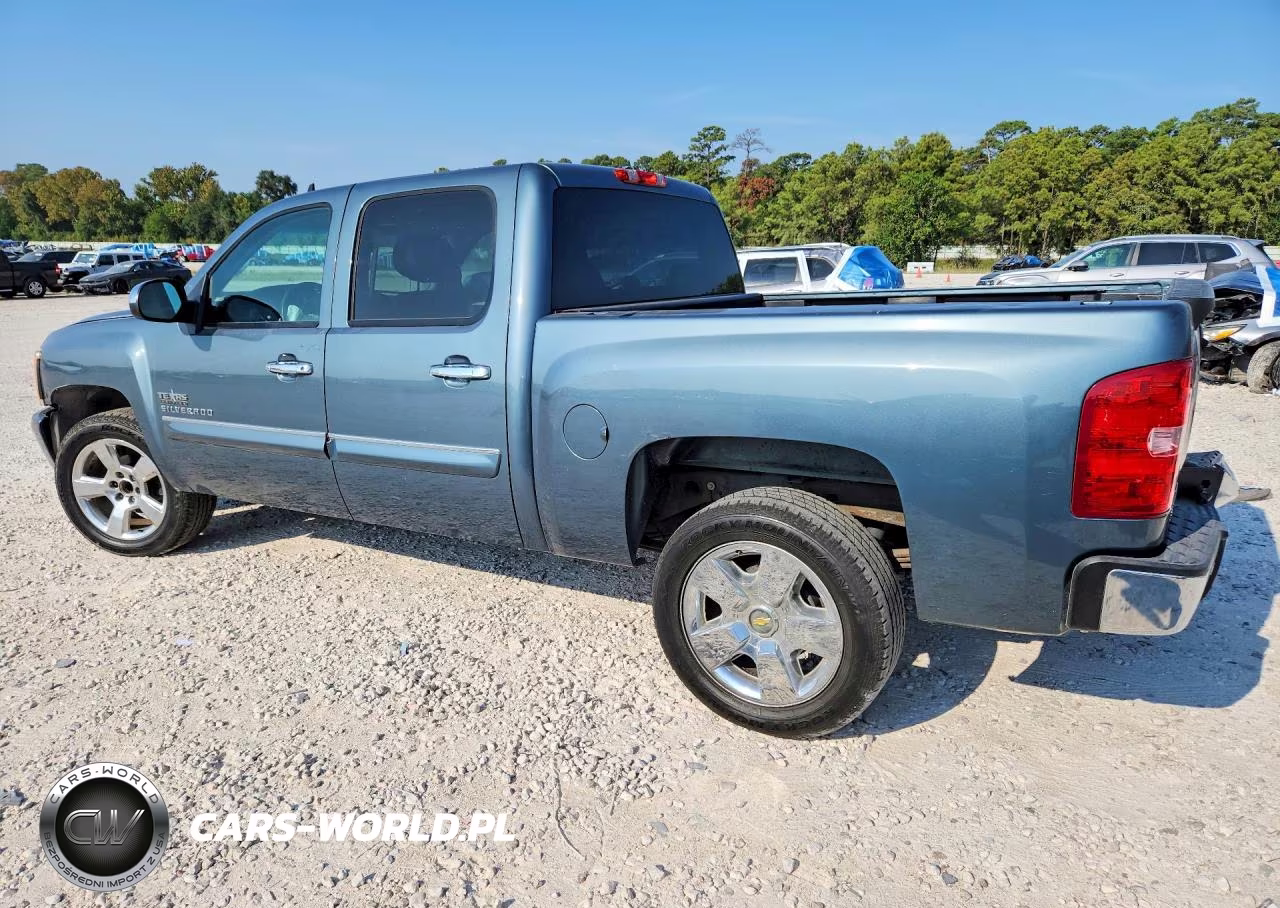 2011 Chevrolet Silverado C1500 Lt VIN:3GCPCSE03BG343782 - 2
