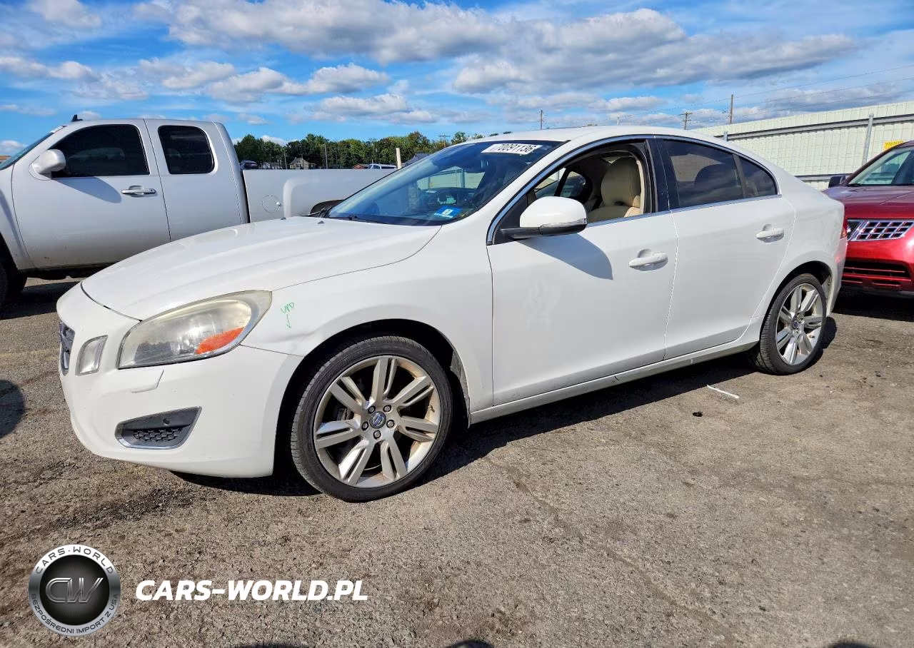 2013 Volvo S60 T5 VIN:YV1612FS1D2185658 - 1