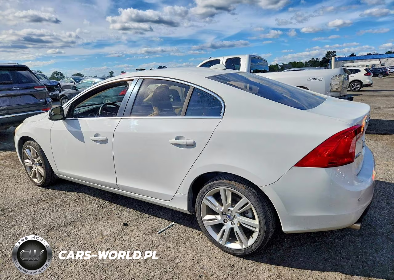 2013 Volvo S60 T5 VIN:YV1612FS1D2185658 - 2