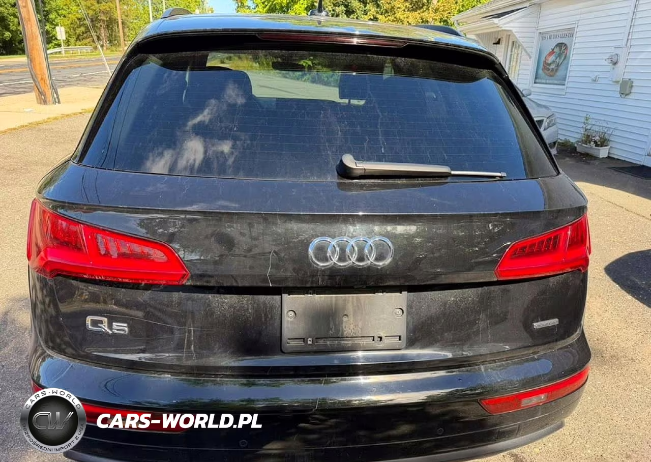 2020 Audi Q5 Premium VIN:WA1ANAFY5L2091679 - 10