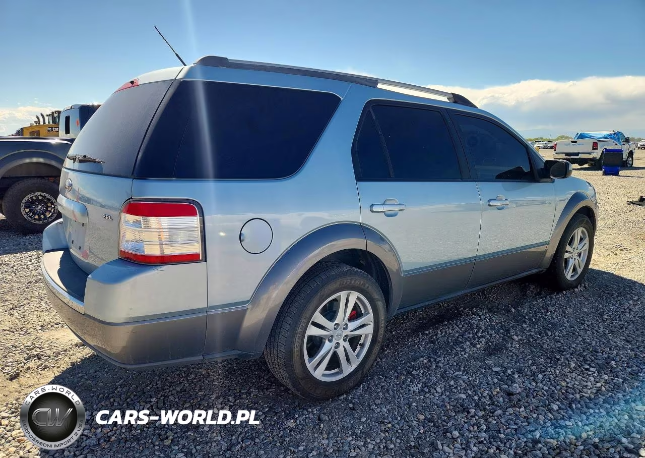 2008 Ford Taurus X Sel VIN:1FMDK02W38GA44232 - 3