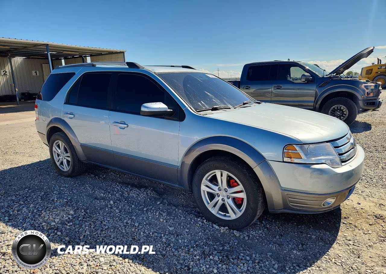 2008 Ford Taurus X Sel VIN:1FMDK02W38GA44232 - 4