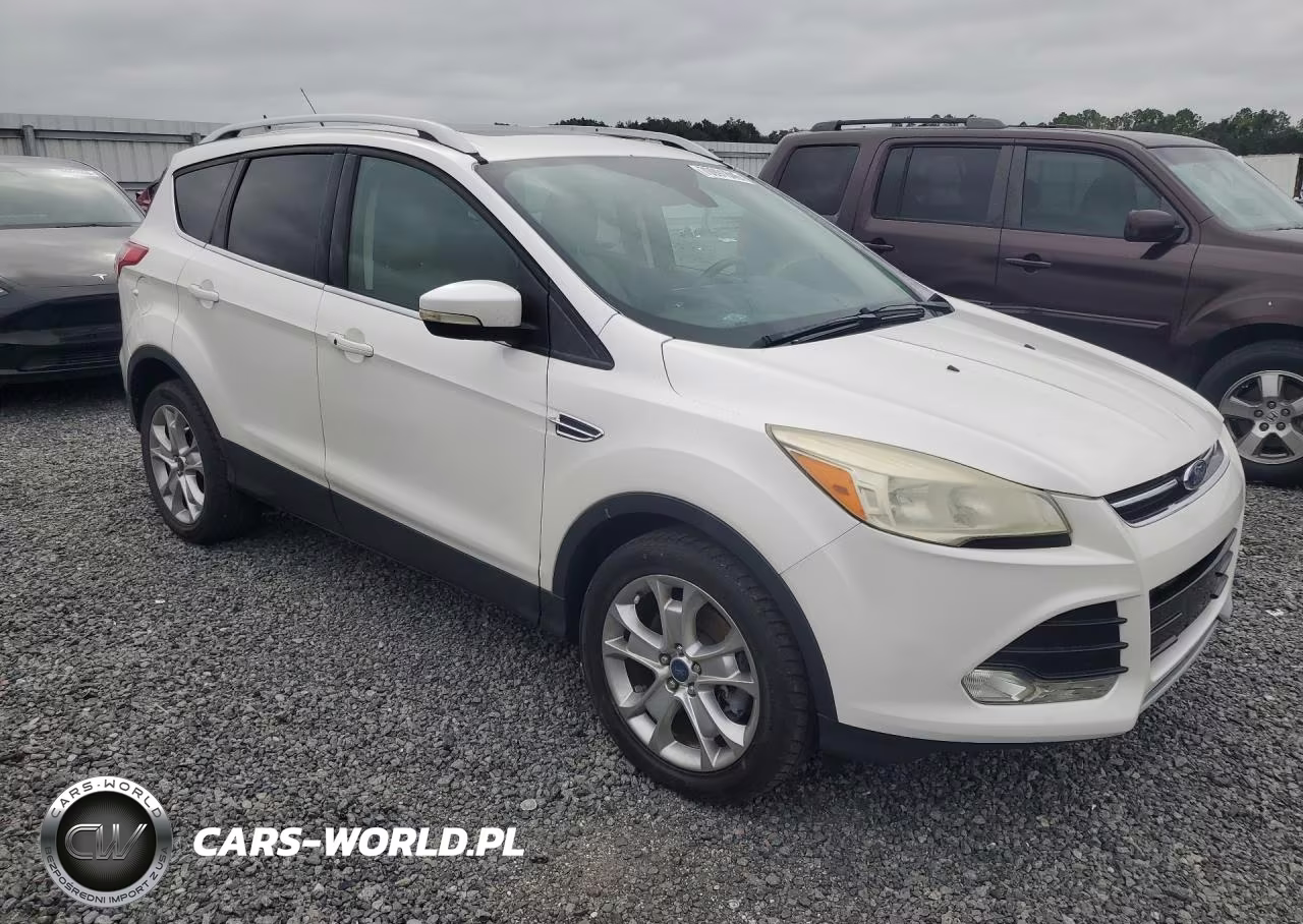 2015 Ford Escape Titanium VIN:1FMCU0J98FUB88343 - 4