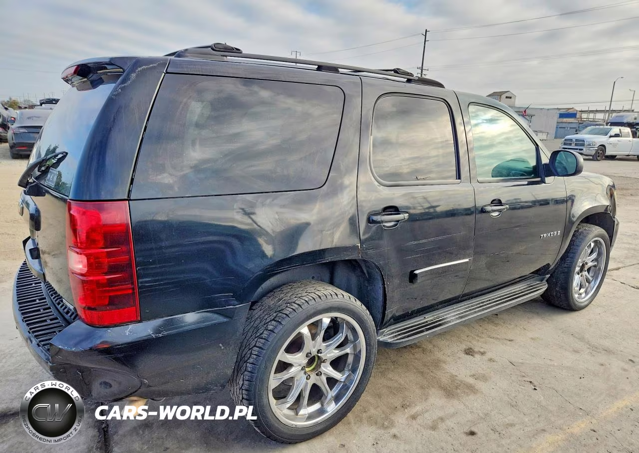 2007 Chevrolet Tahoe C1500 VIN:1GNFC13067R320794 - 3