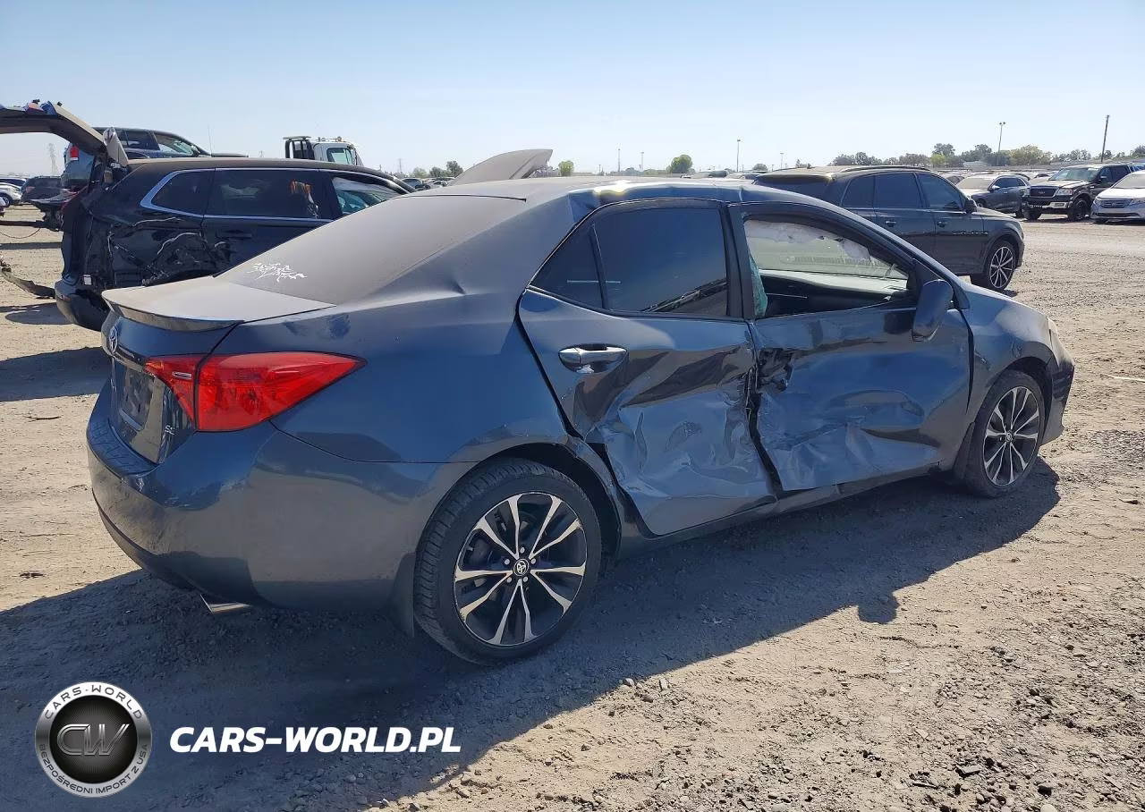 2018 Toyota Corolla Se VIN:2T1BURHE1JC984784 - 3