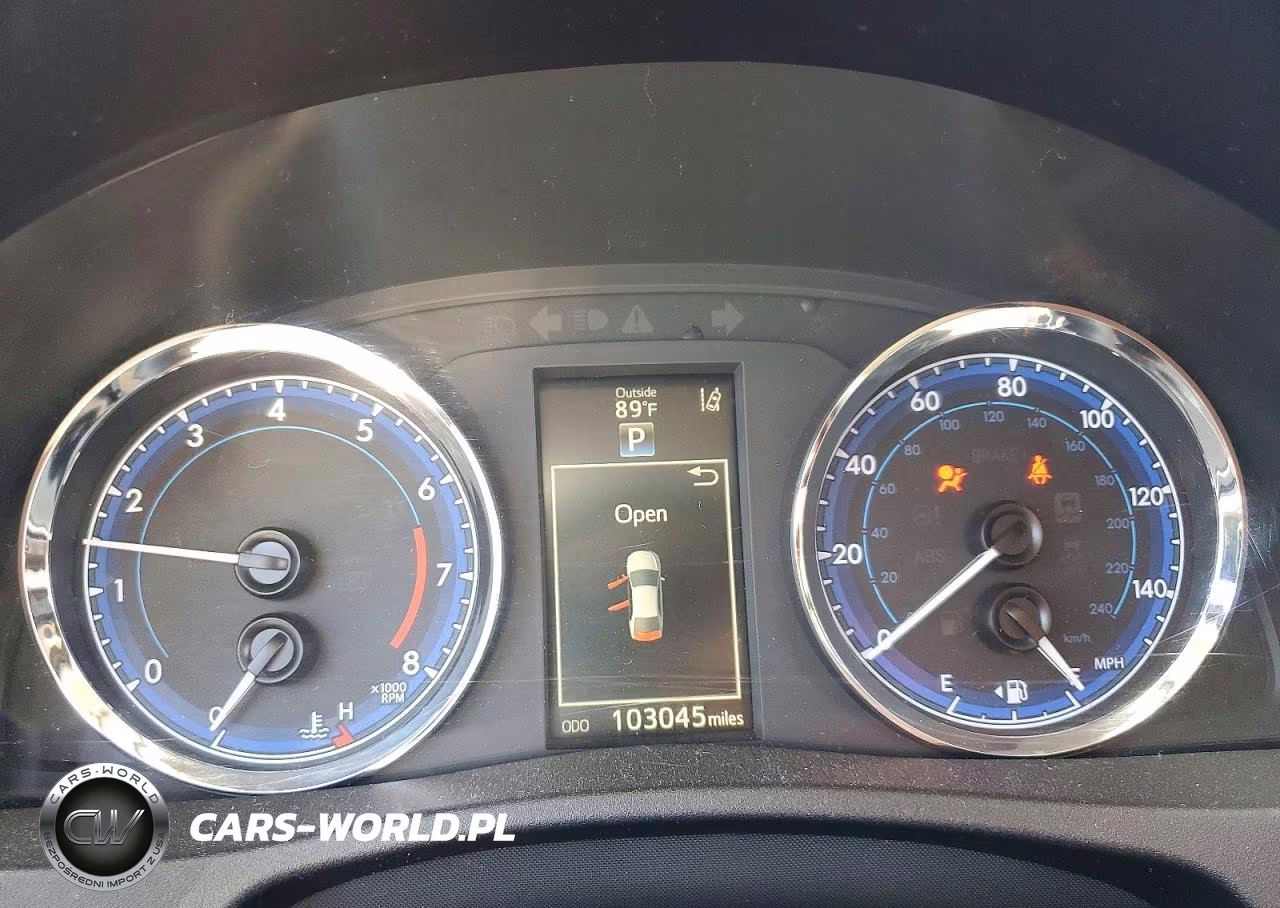 2018 Toyota Corolla Se VIN:2T1BURHE1JC984784 - 9