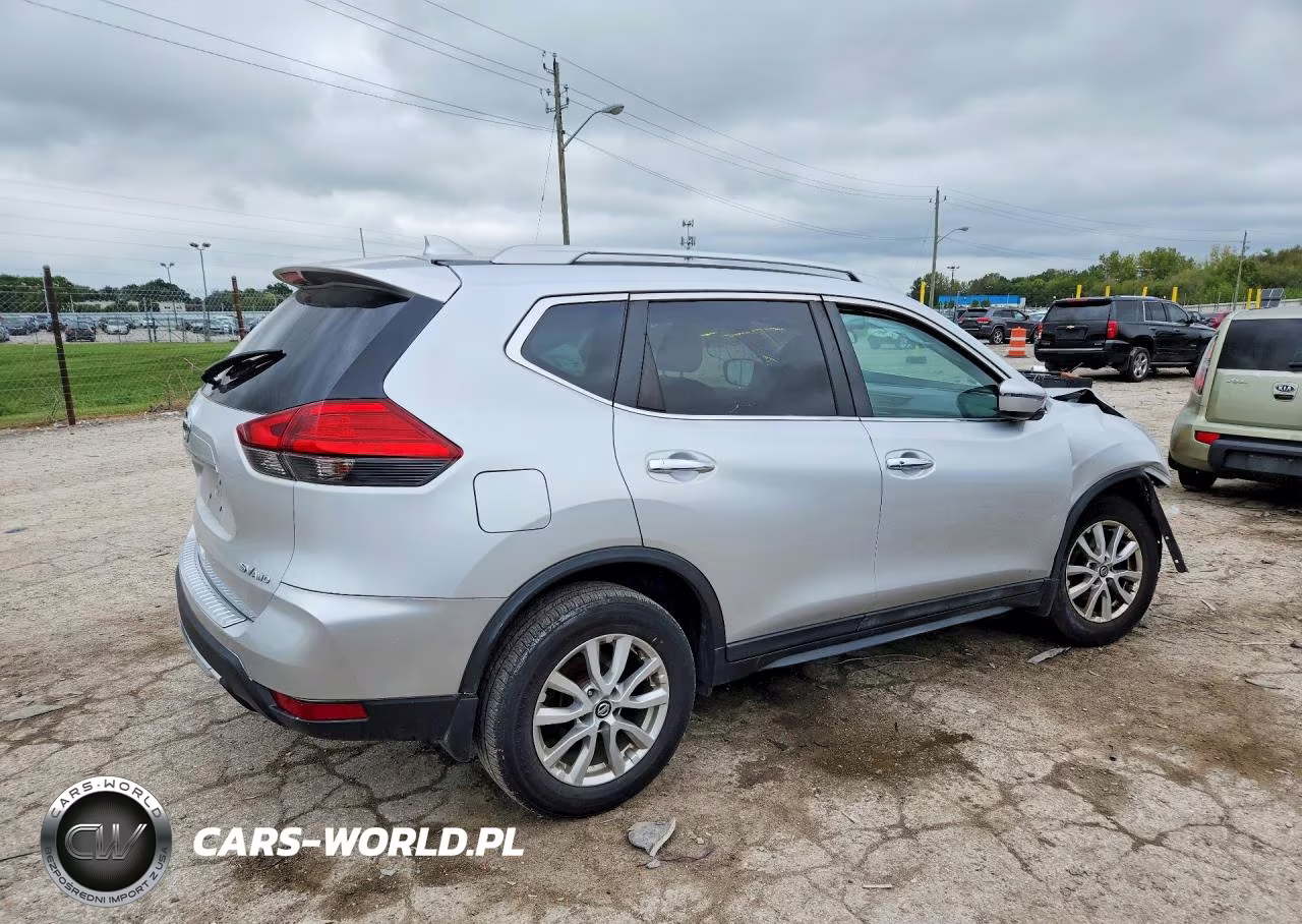 2017 Nissan Rogue Sv VIN:5N1AT2MV9HC818023 - 3