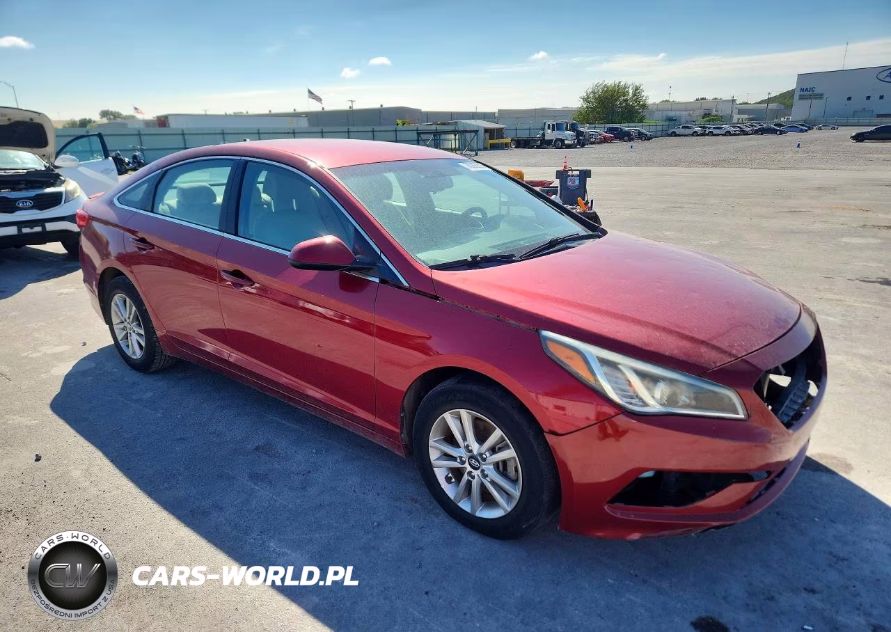 2015 Hyundai Sonata Se VIN:5NPE24AF9FH257678 - 4