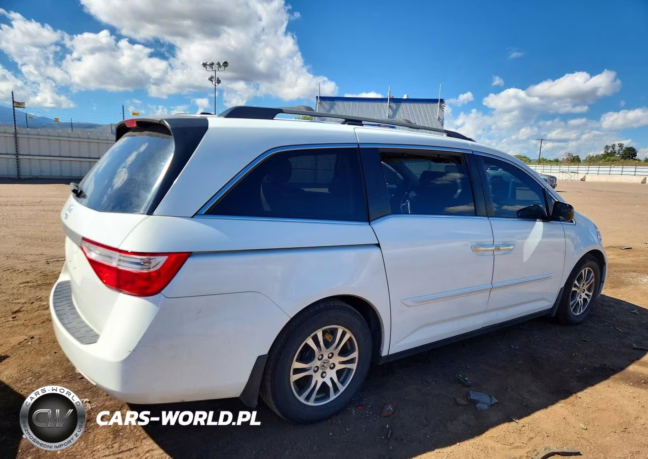 2013 Honda Odyssey Exl VIN:5FNRL5H63DB020562 - 3