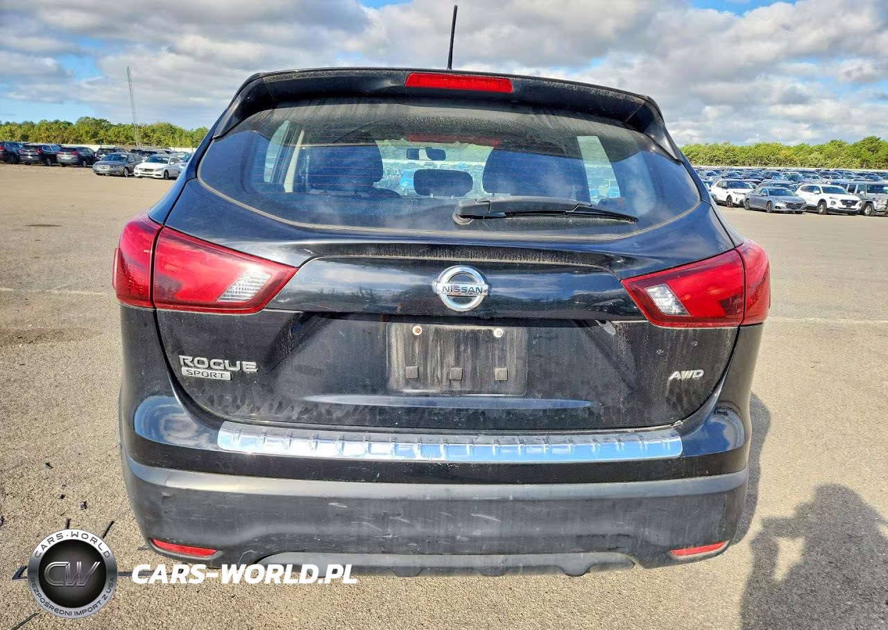 2018 Nissan Rogue Sport S VIN:JN1BJ1CR2JW200711 - 6