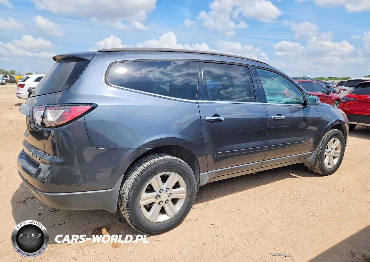 2013 Chevrolet Traverse Lt VIN:1GNKRJKD4DJ226196 - 3