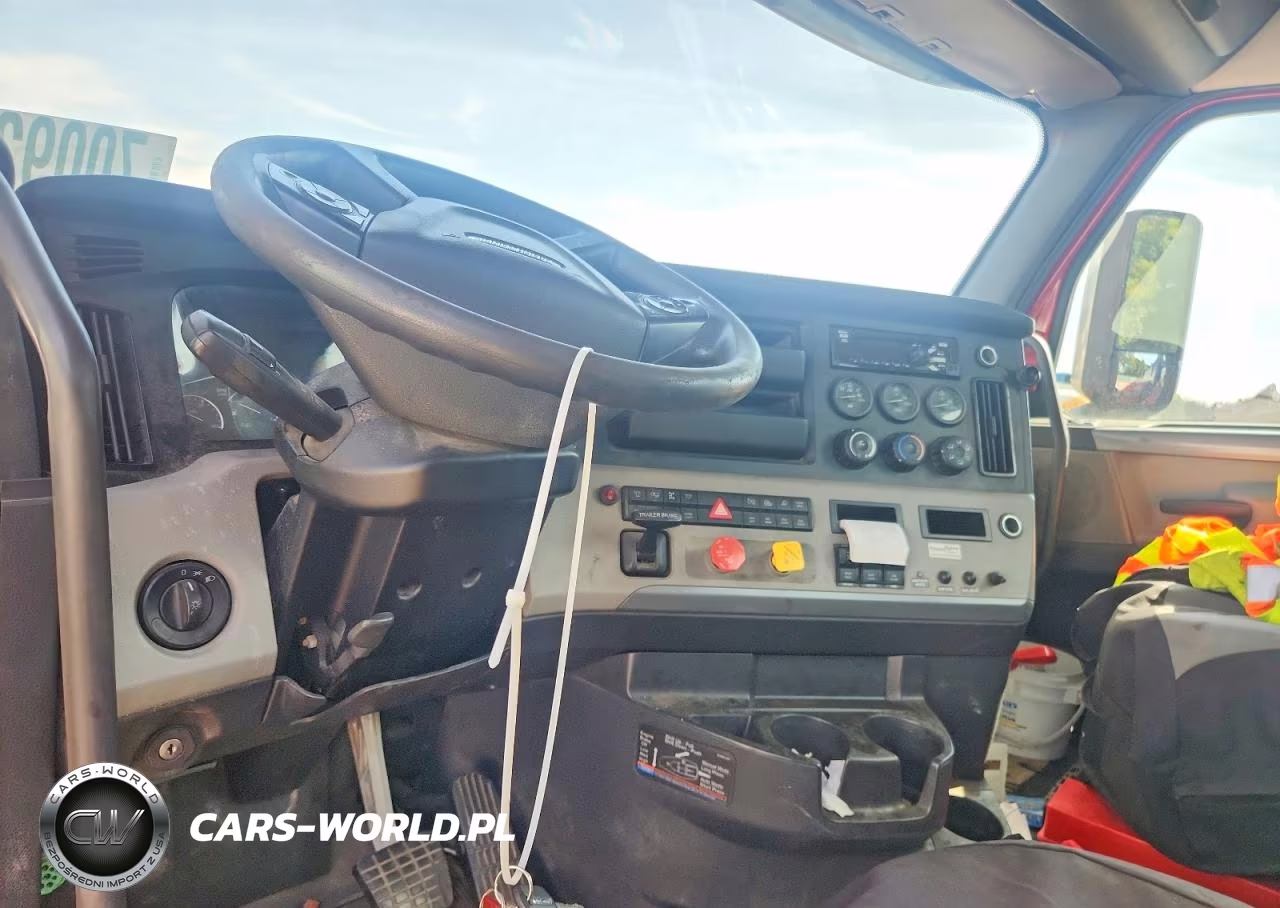 2020 Freightliner Cascadia 126 Truck Cab And Chassis VIN:1FUJHLD14LLLV6366 - 8