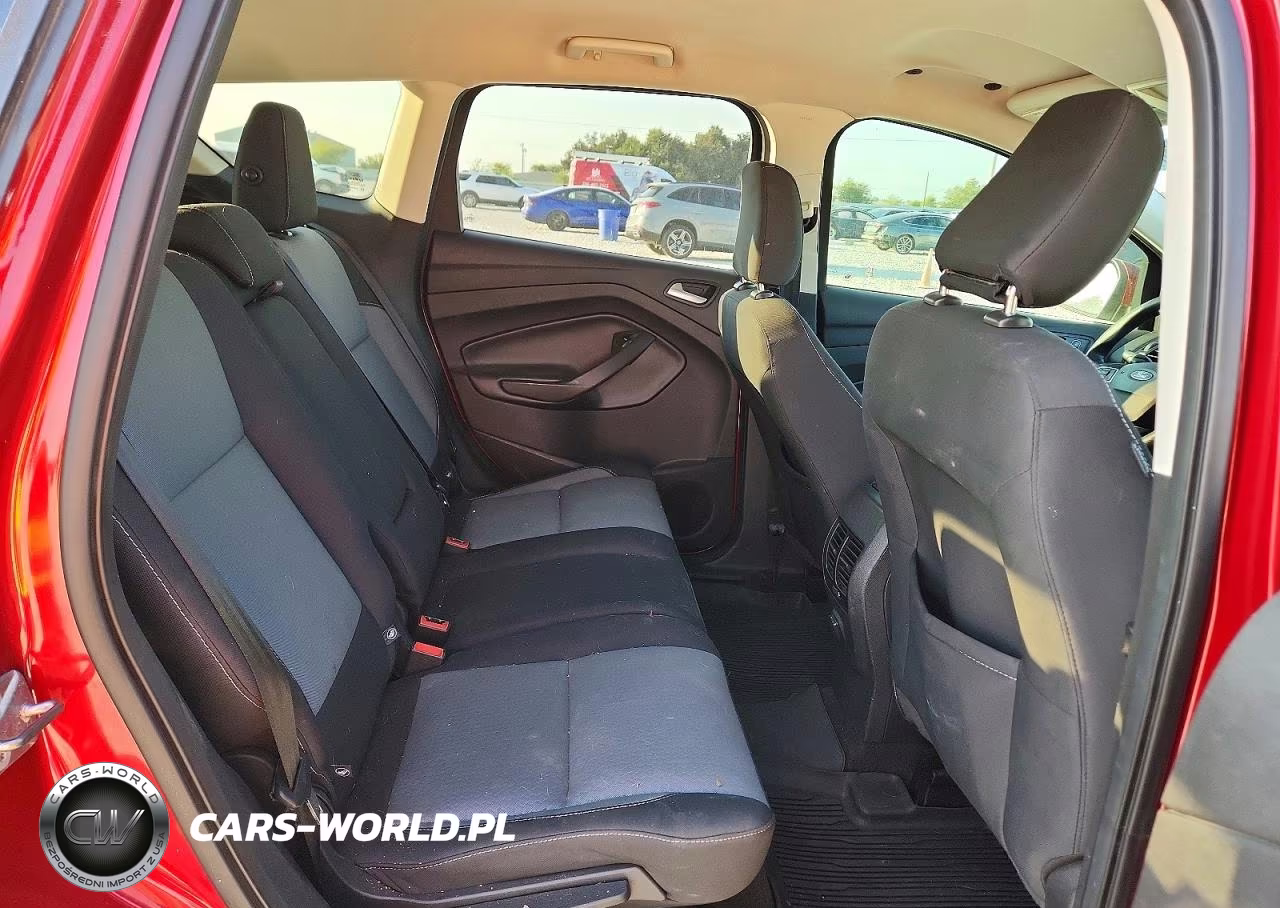 2018 Ford Escape Se VIN:1FMCU9GD2JUA77621 - 10