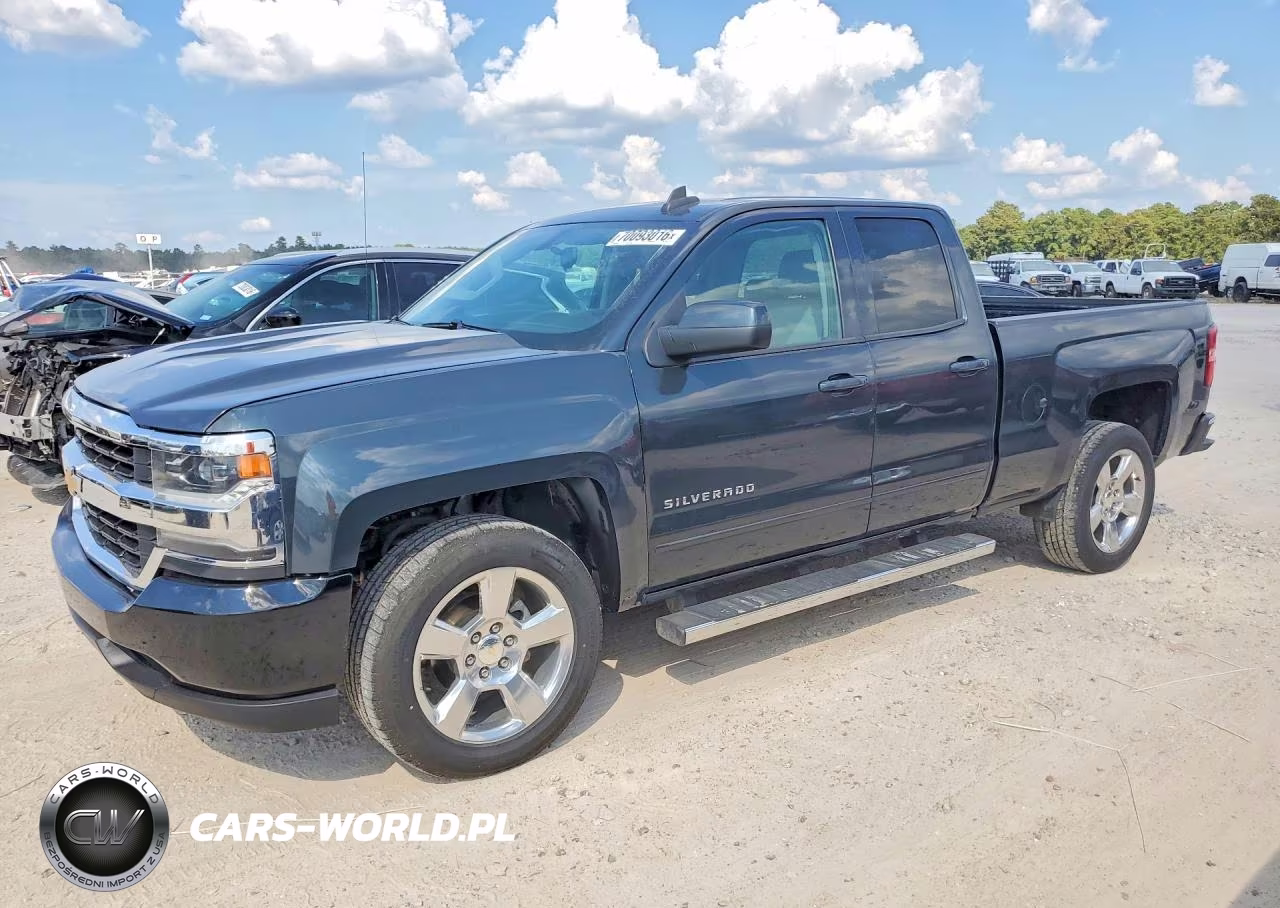 2018 Chevrolet Silverado C1500 Lt