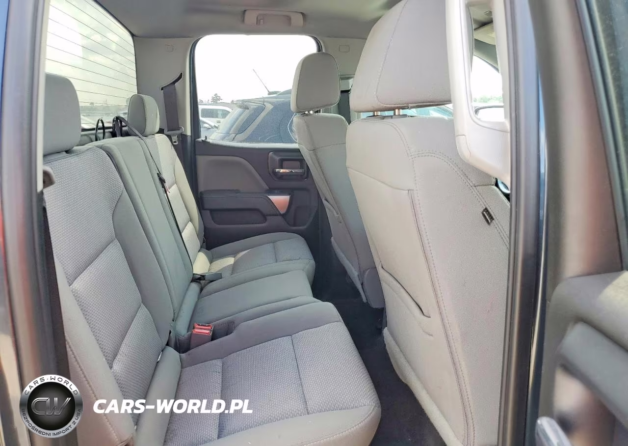 2018 Chevrolet Silverado C1500 Lt VIN:1GCRCREC8JZ318015 - 10