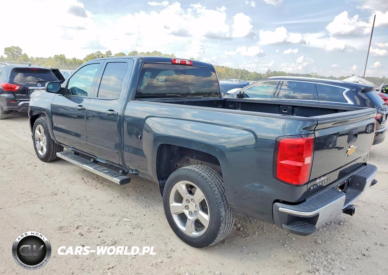 2018 Chevrolet Silverado C1500 Lt VIN:1GCRCREC8JZ318015 - 2