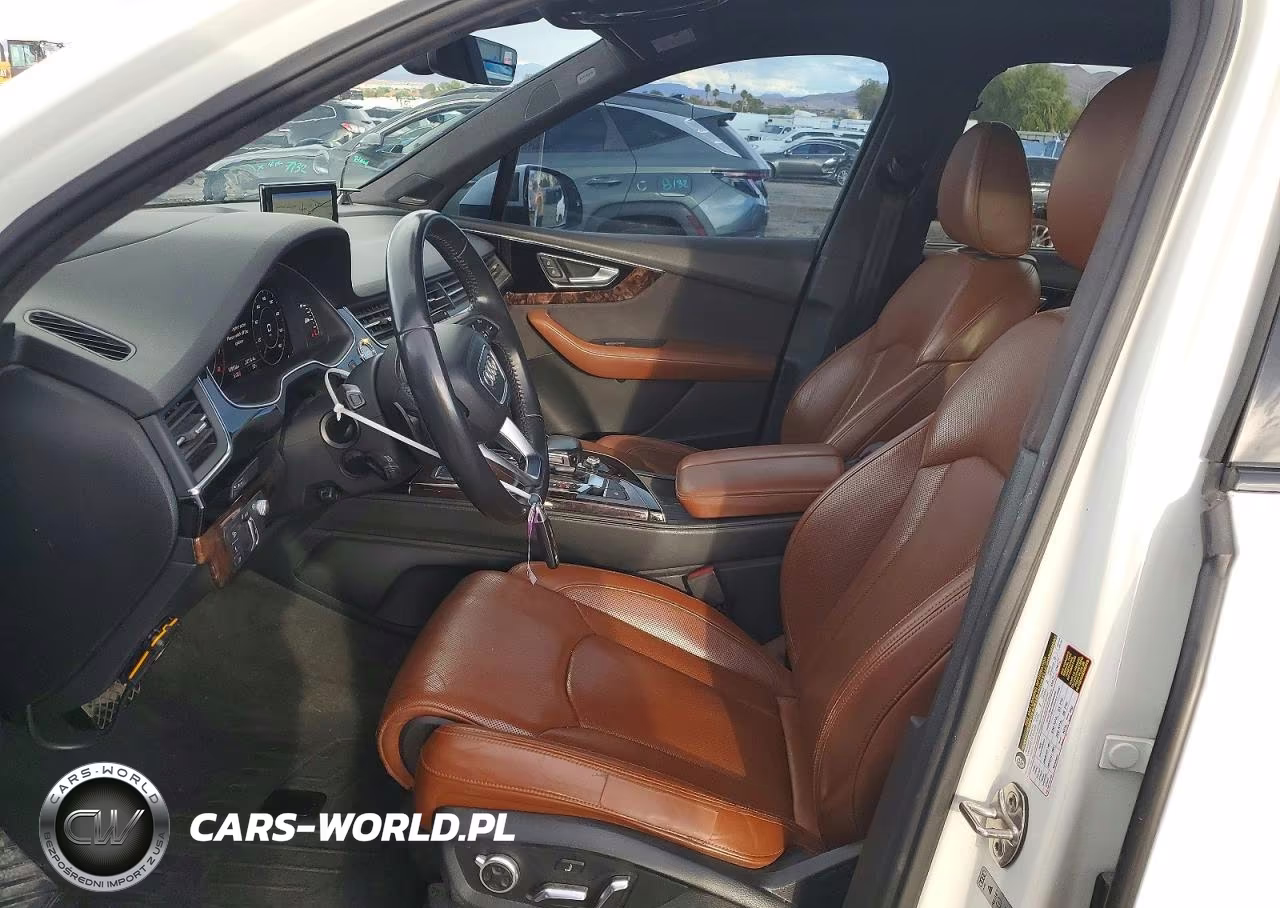 2018 Audi Q7 Prestige VIN:WA1VAAF77JD006962 - 7