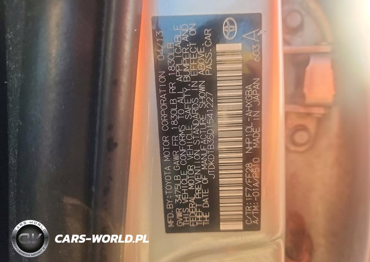 2013 Toyota Prius VIN:JTDKDTB35D1541227 - 12