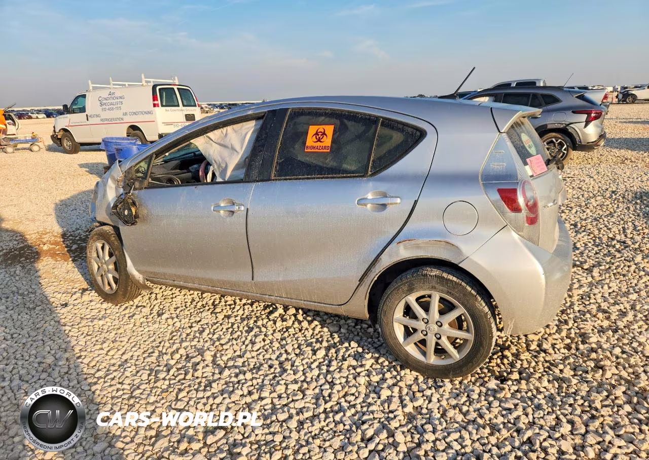 2013 Toyota Prius VIN:JTDKDTB35D1541227 - 2