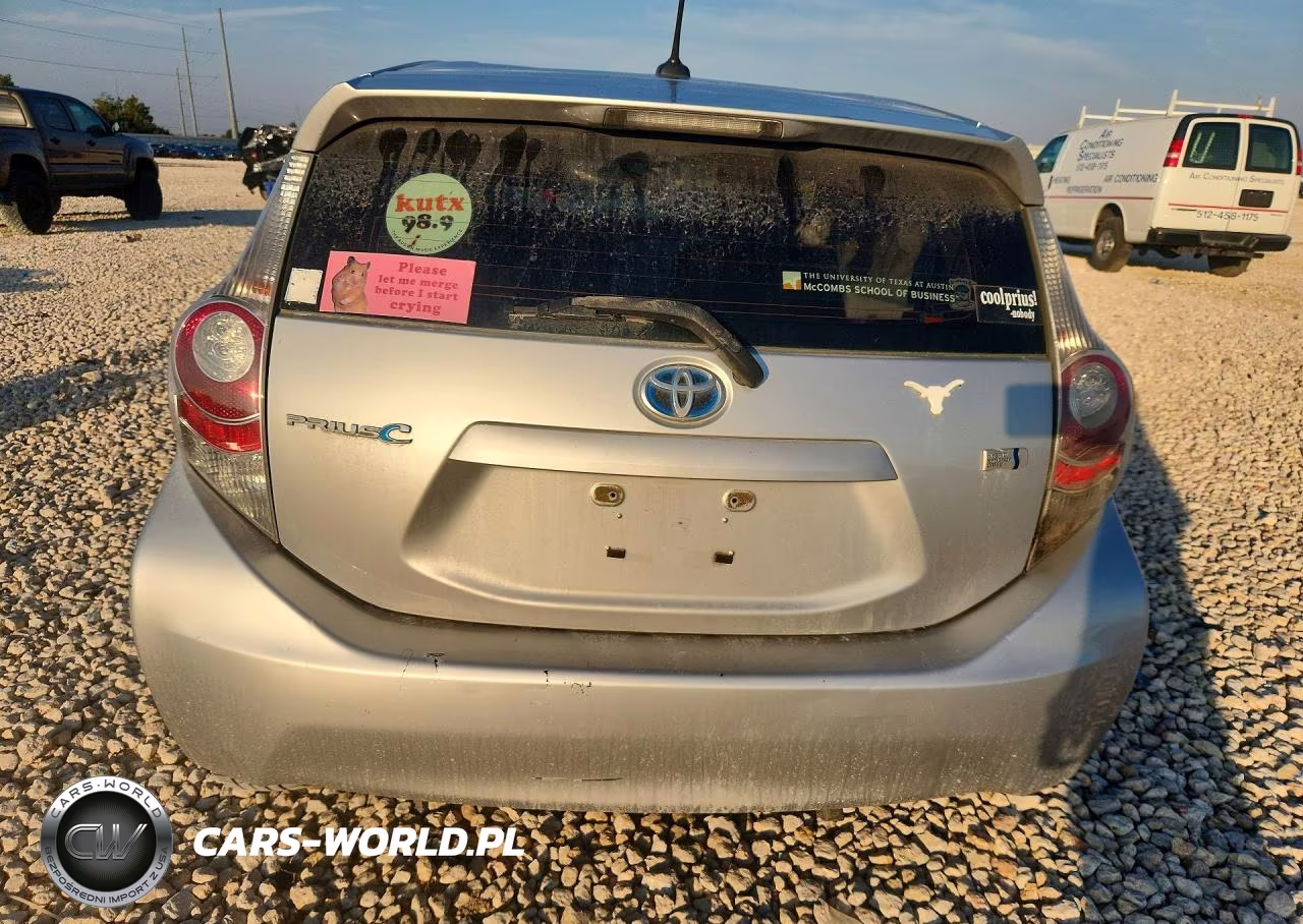 2013 Toyota Prius VIN:JTDKDTB35D1541227 - 6