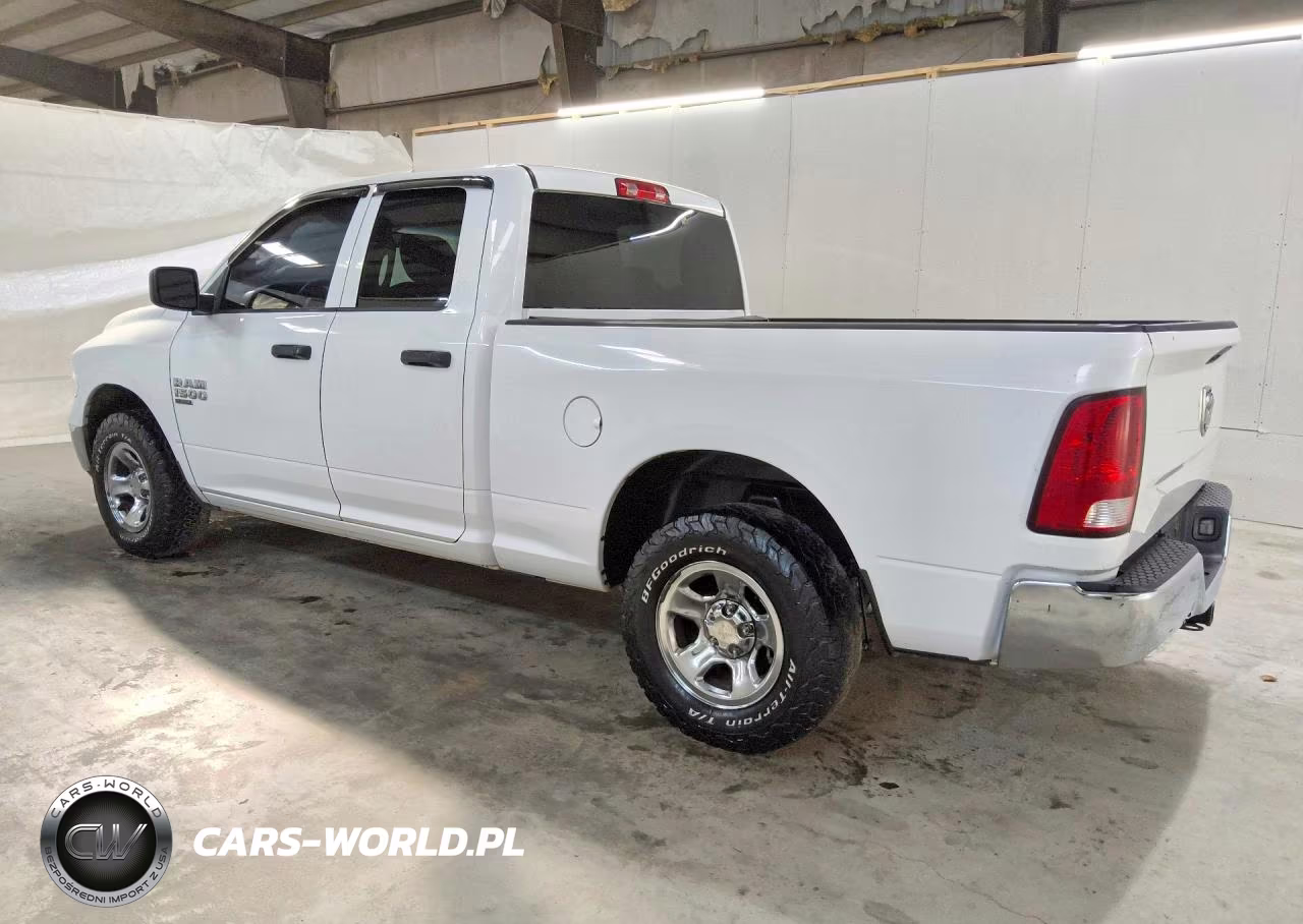 2019 Ram 1500 Classic Tradesman VIN:1C6RR6FG9KS616220 - 2
