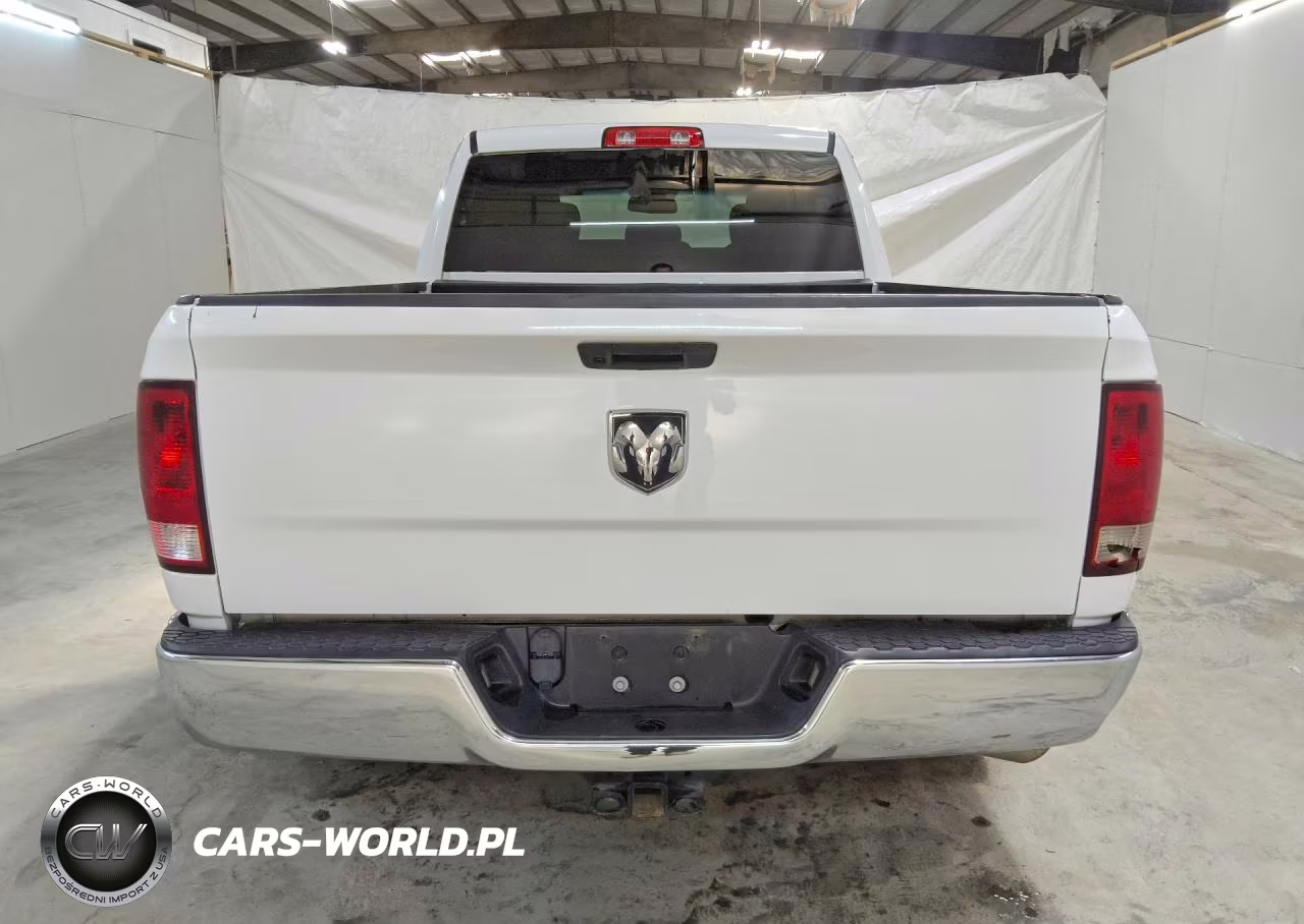 2019 Ram 1500 Classic Tradesman VIN:1C6RR6FG9KS616220 - 6
