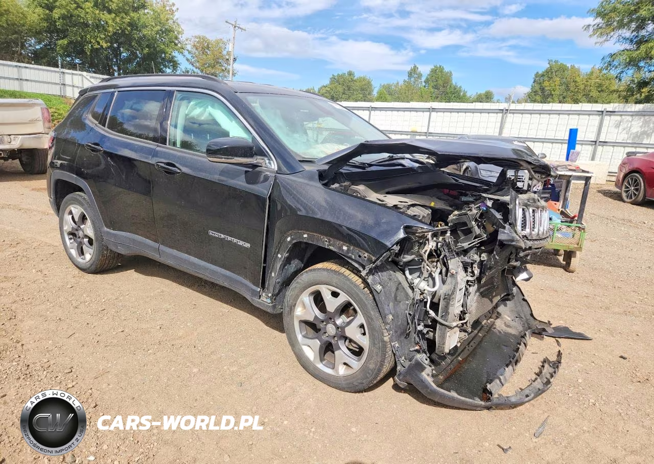 2019 Jeep Compass Limited VIN:3C4NJDCB9KT661362 - 4