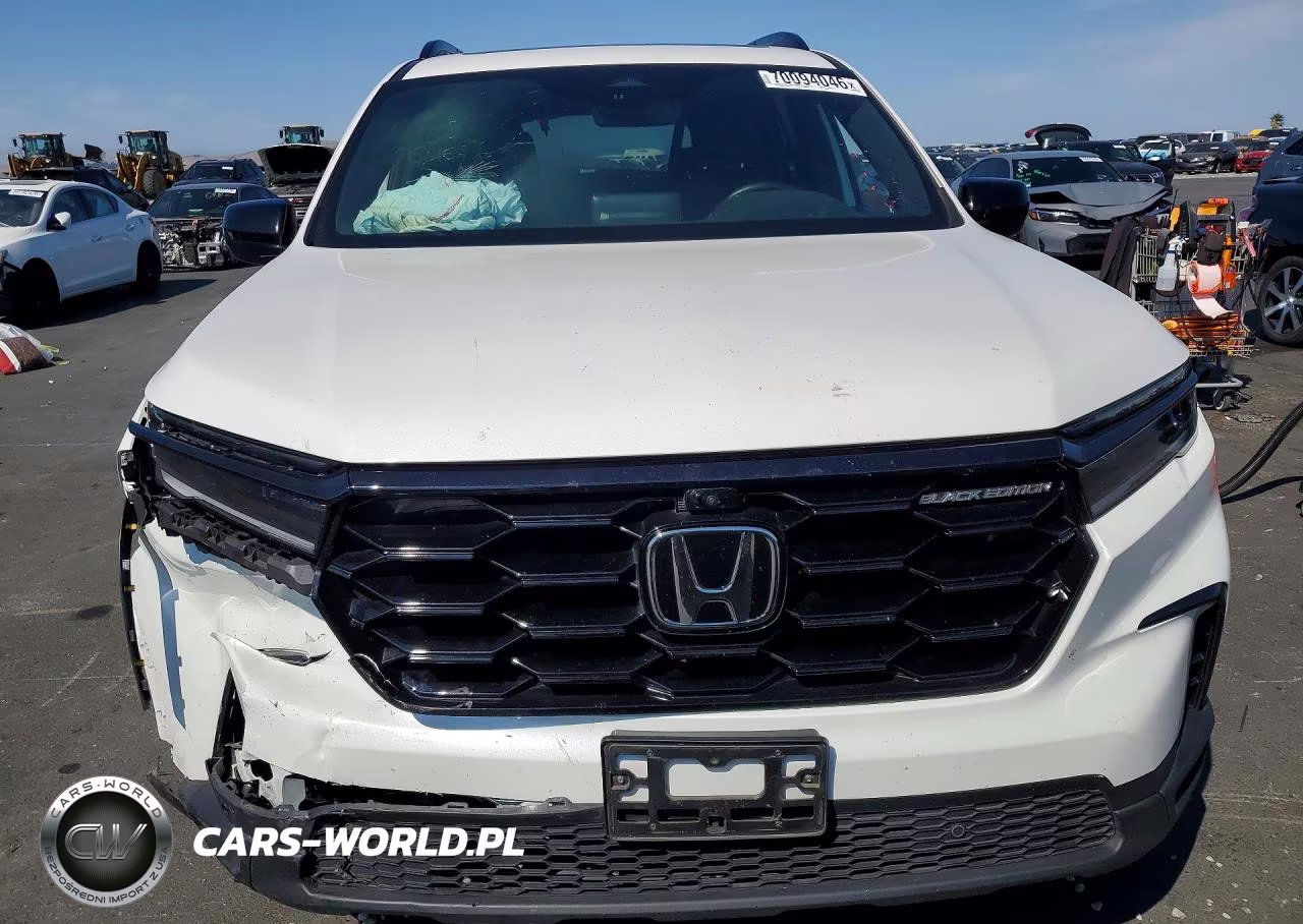 2025 Honda Pilot Black VIN:5FNYG1H92SB103268 - 5
