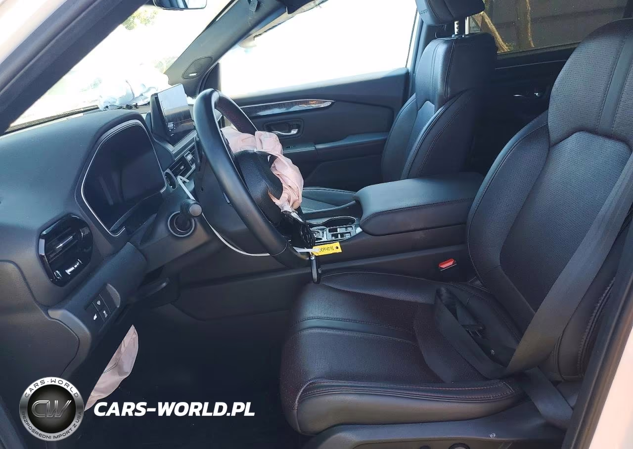 2025 Honda Pilot Black VIN:5FNYG1H92SB103268 - 7