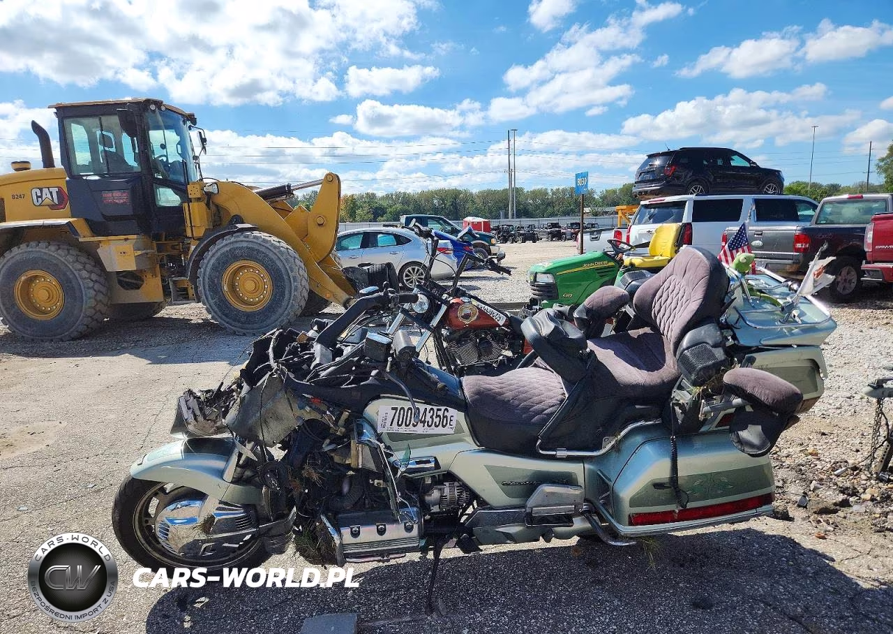 1999 Honda Gl1500 Se12 VIN:1HFSC2239XA103219 - 3