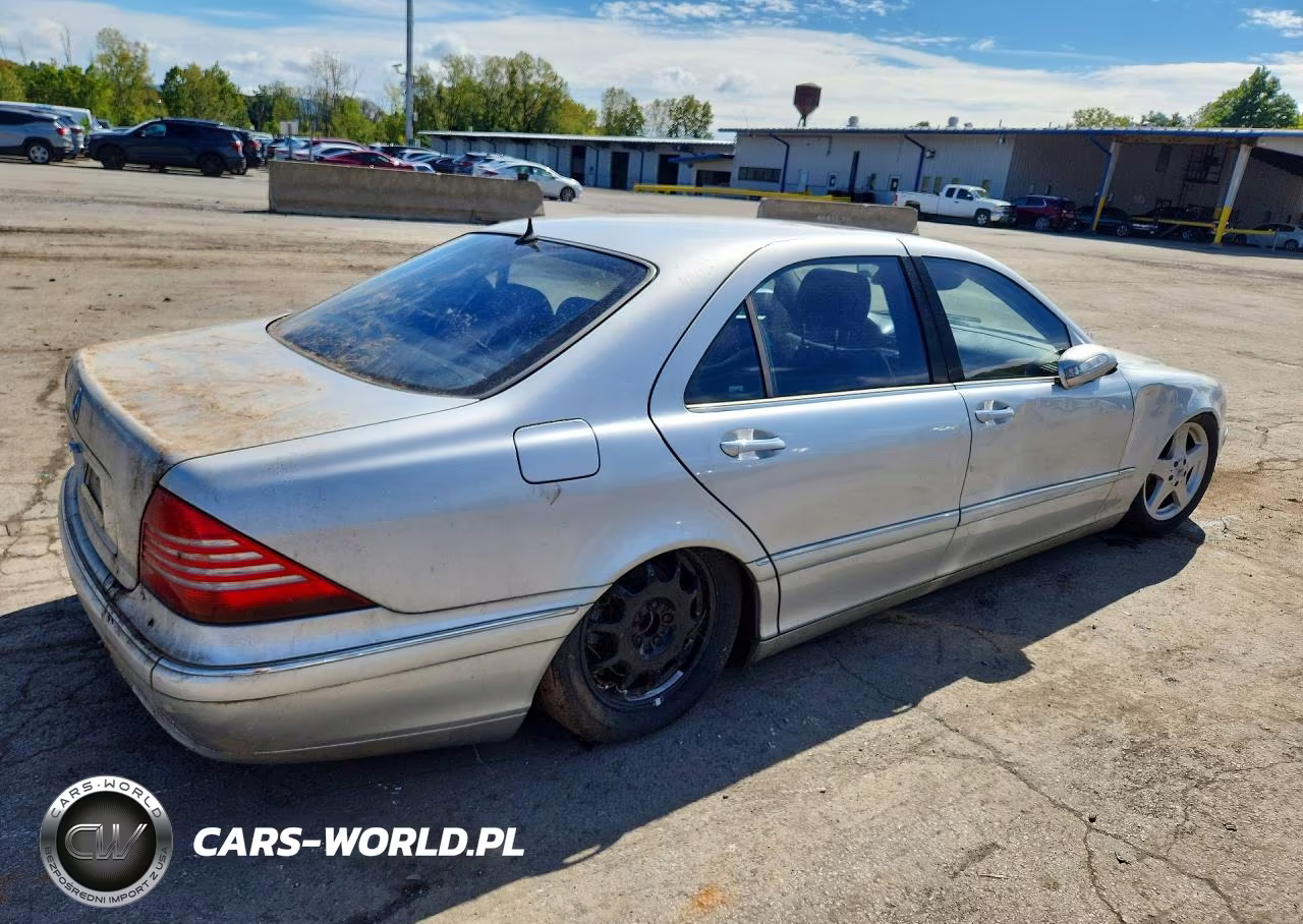 2005 Mercedes-Benz S 500 VIN:WDBNG75J85A456789 - 3