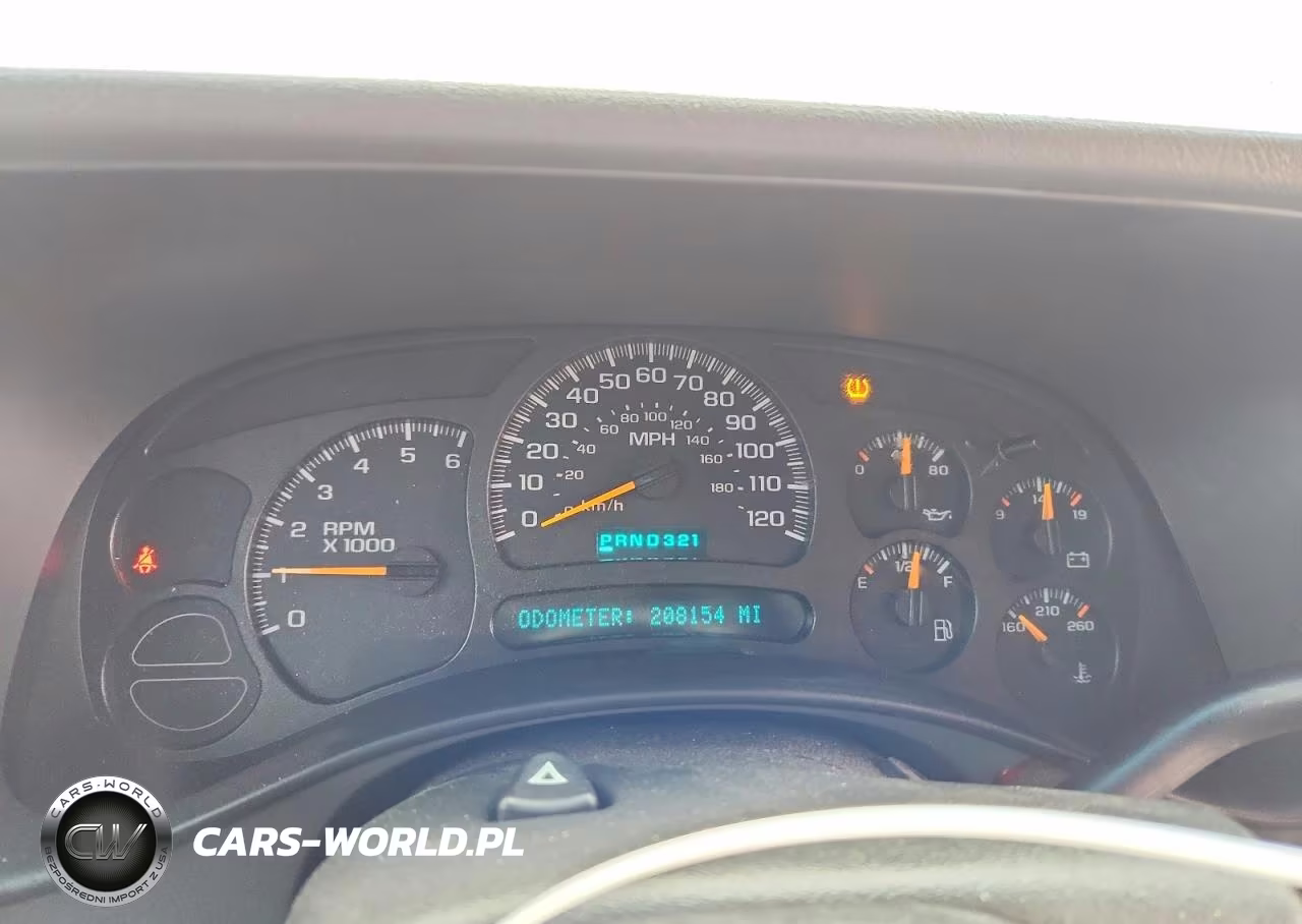 2005 Chevrolet Tahoe K1500 VIN:1GNEK13Z45J235851 - 9