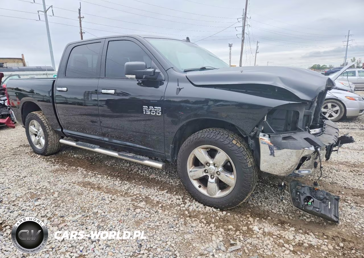 2018 Ram 1500 Slt VIN:3C6RR7LGXJG235315 - 4