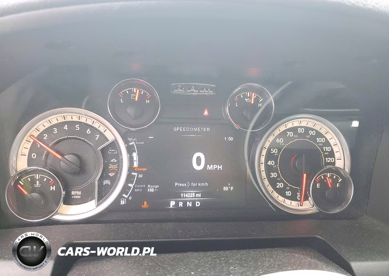 2018 Ram 1500 Slt VIN:3C6RR7LGXJG235315 - 9