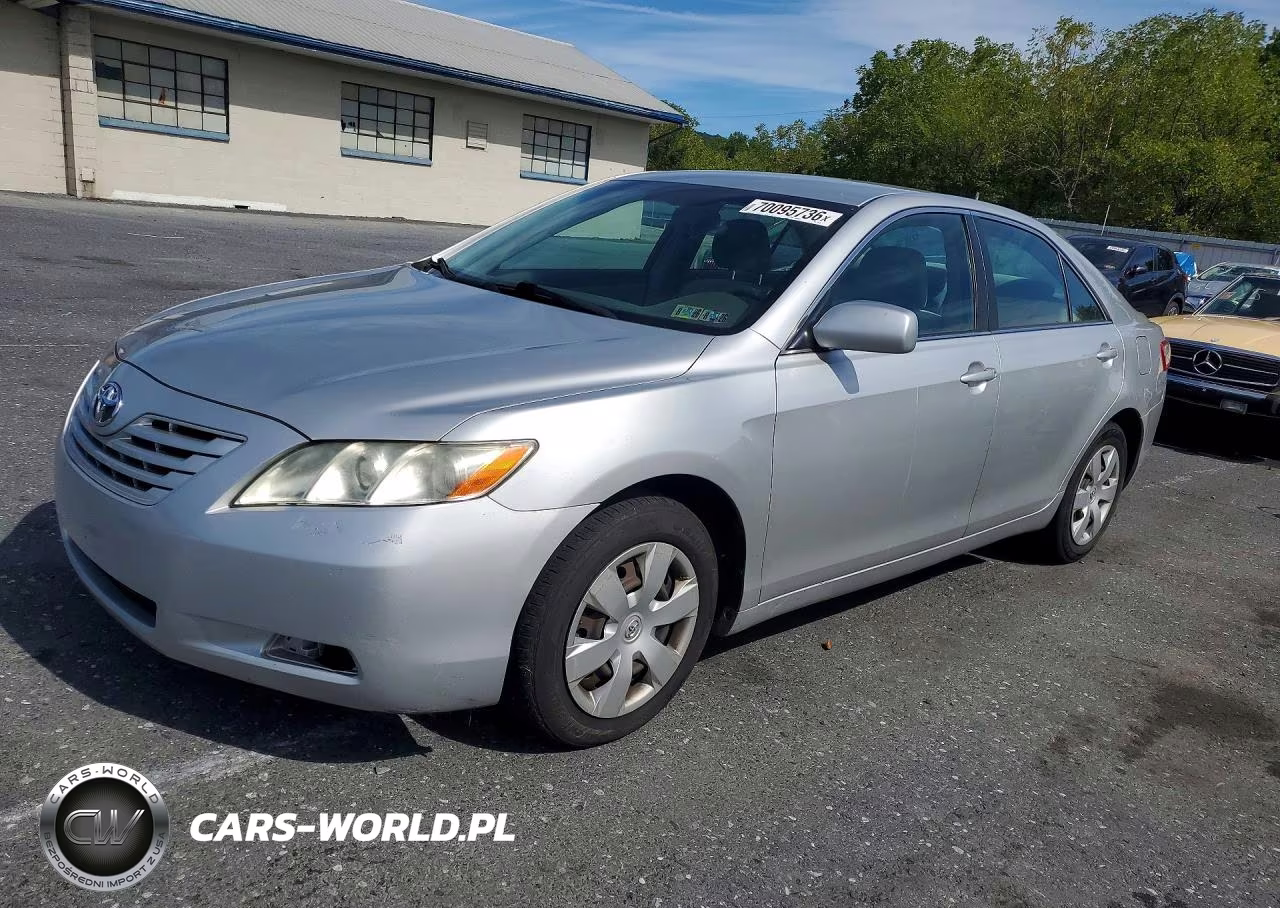 2007 Toyota Camry Le – zdjęcie 1 z 12