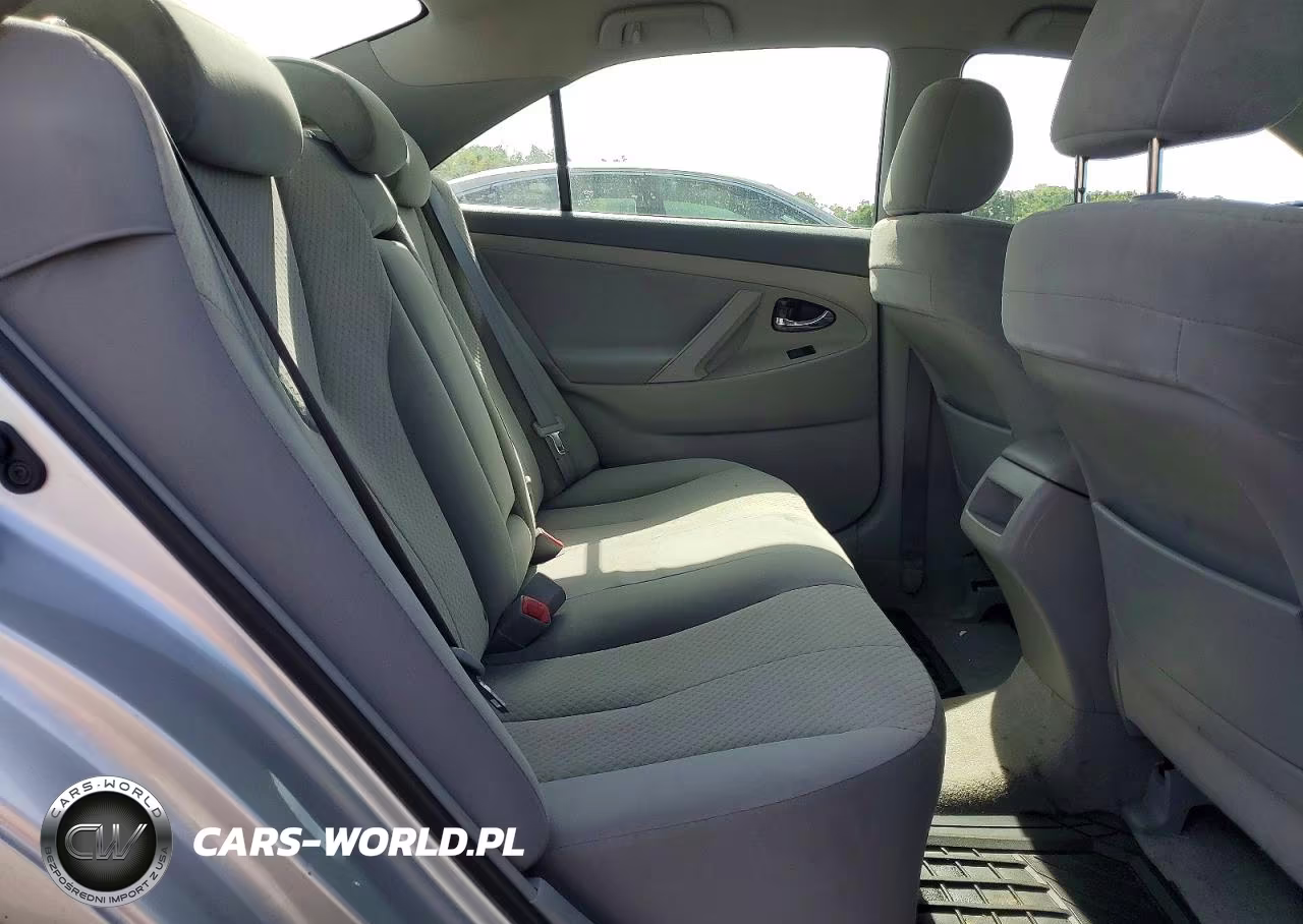 2007 Toyota Camry Le VIN:4T1BE46K87U187786 - 10