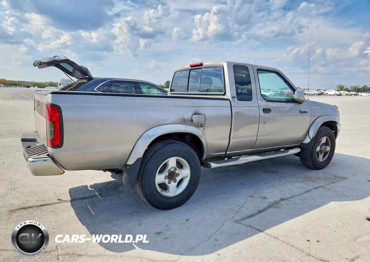 2000 Nissan Frontier Xe Desert Runner VIN:1N6ED26T5YC329940 - 3