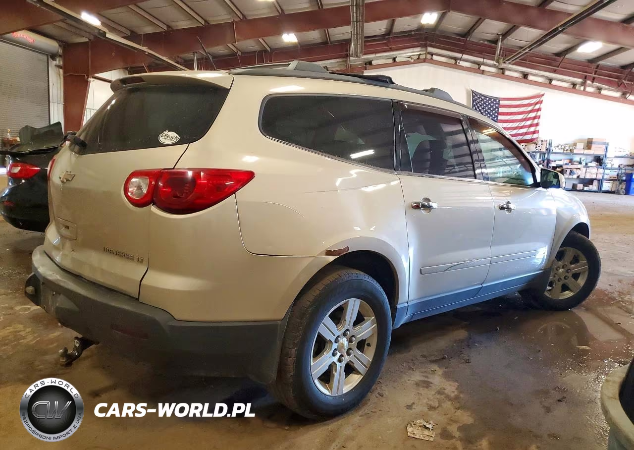 2011 Chevrolet Traverse Lt VIN:1GNKVGED8BJ415182 - 3
