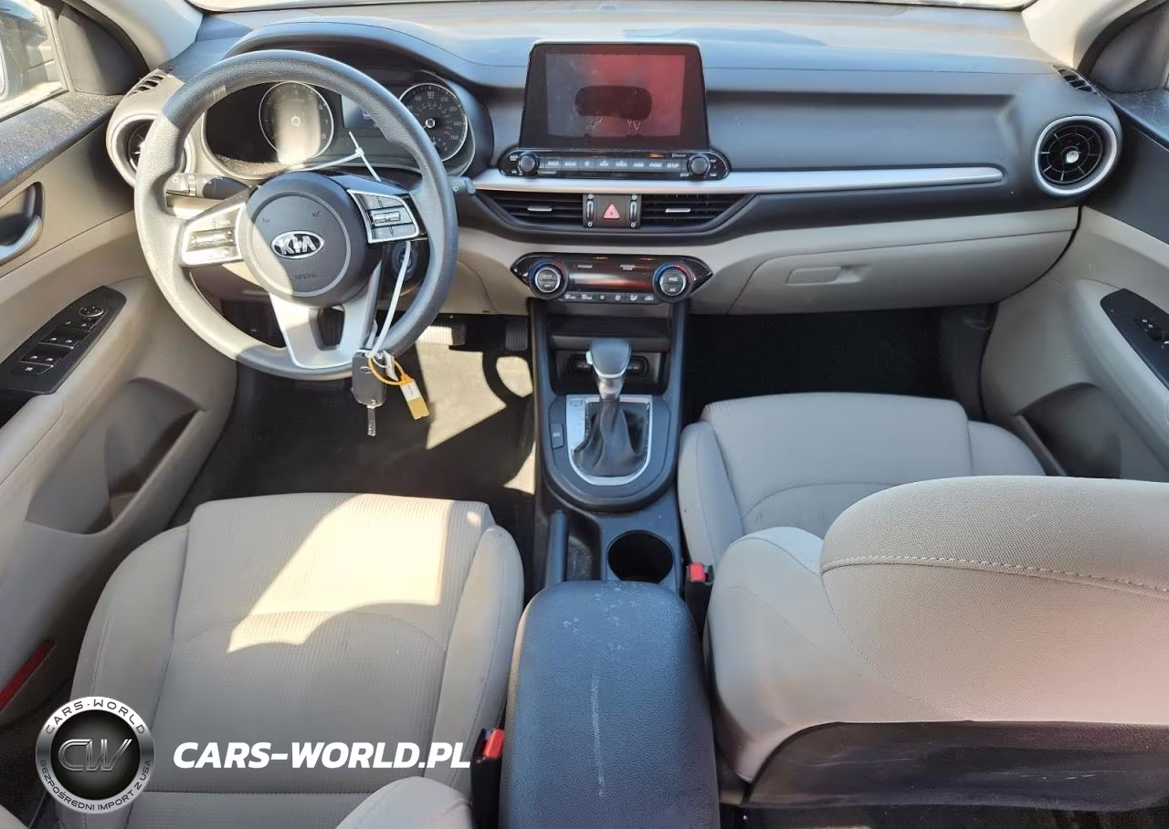 2019 Kia Forte Lxs VIN:3KPF24AD6KE132655 - 8