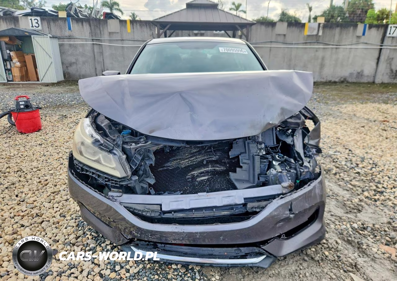 2017 Honda Accord Lx VIN:1HGCR2F37HA291832 - 5