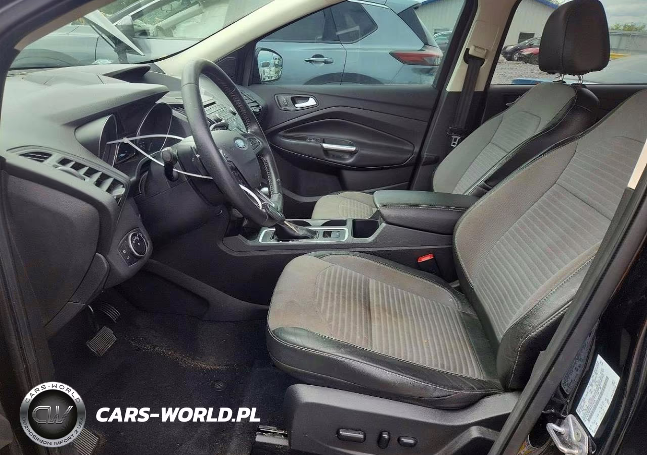 2017 Ford Escape Se VIN:1FMCU0GD7HUC74239 - 7