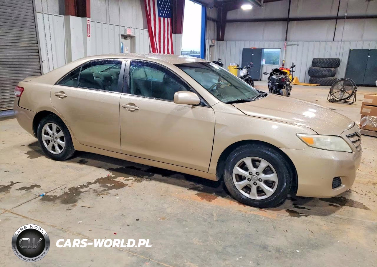 2011 Toyota Camry Le VIN:4T1BF3EK2BU650720 - 4