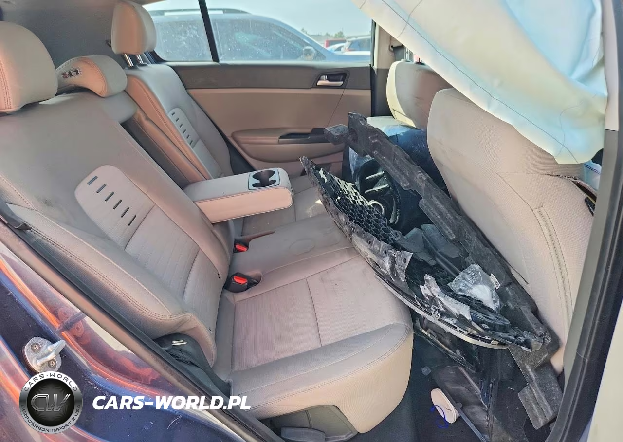 2018 Kia Sportage Lx VIN:KNDPMCAC5J7311221 - 11