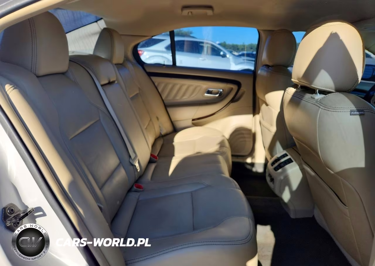 2015 Ford Taurus Limited VIN:1FAHP2F83FG103121 - 10