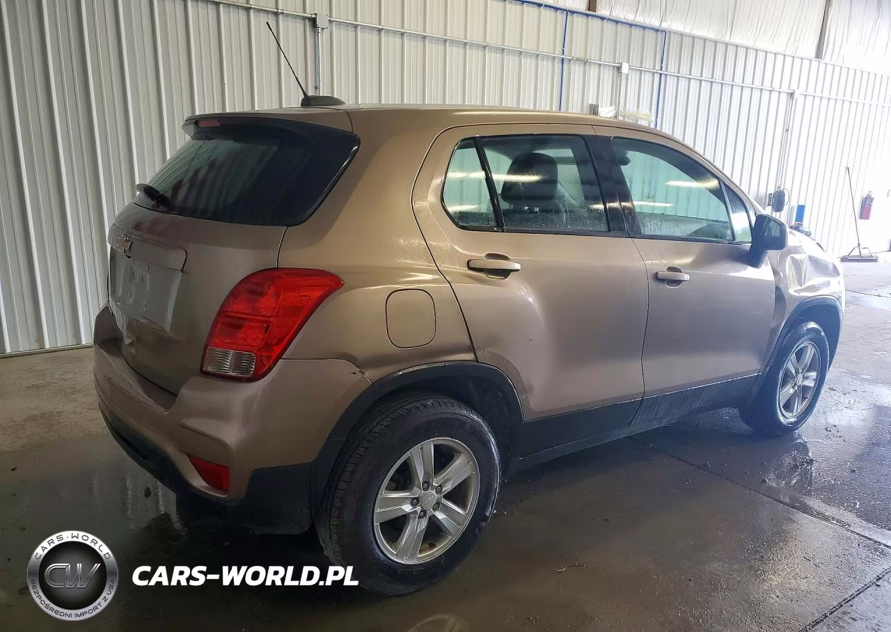 2018 Chevrolet Trax Ls VIN:3GNCJNSB3JL388603 - 3