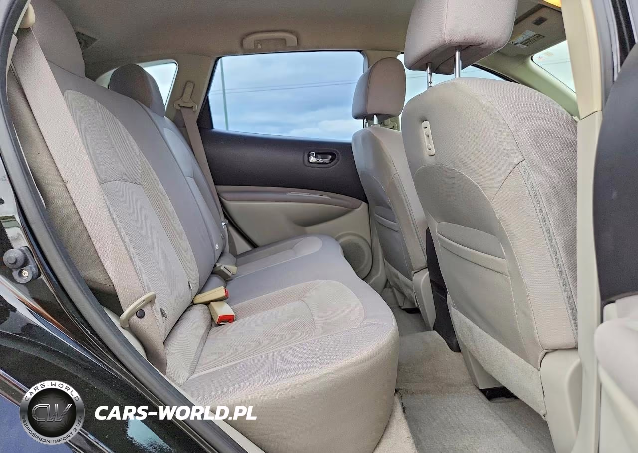 2011 Nissan Rogue S VIN:JN8AS5MVXBW679894 - 10