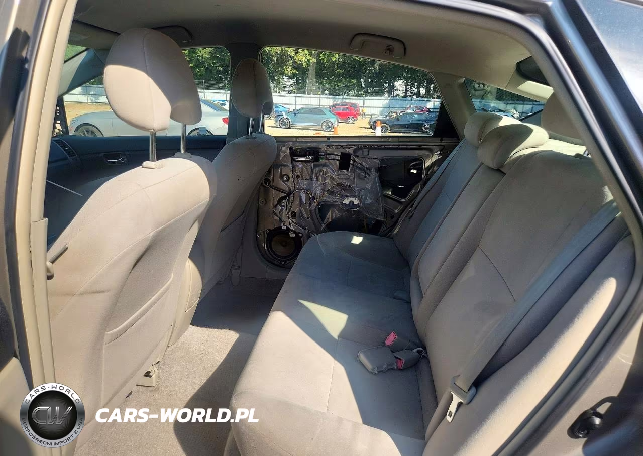 2007 Toyota Prius Base VIN:JTDKB20U277634770 - 10