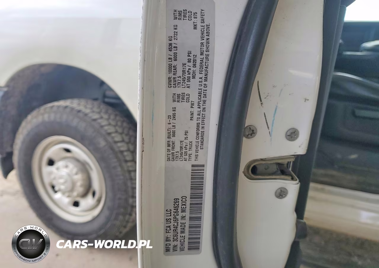 2023 Ram 2500 Tradesman VIN:3C6UR4CJ6PG646269 - 12
